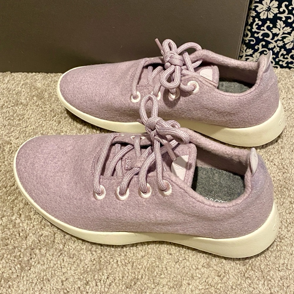 Like new Allbirds wool runners